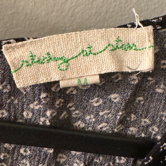 Urban Outfitters black & tan circle patter tunic - Picture 4 of 6